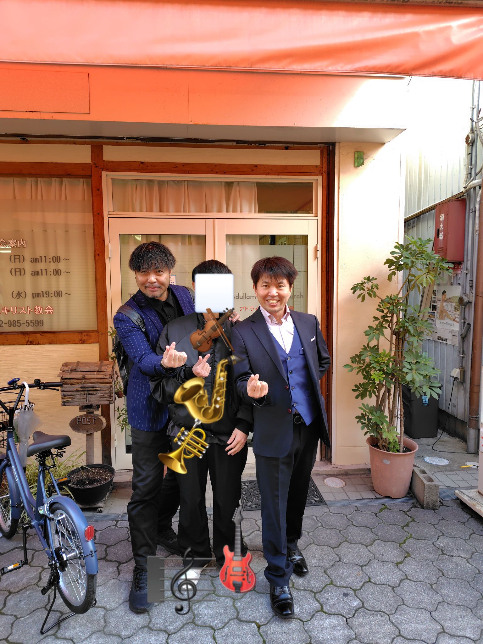 顔見せに来てくれました。